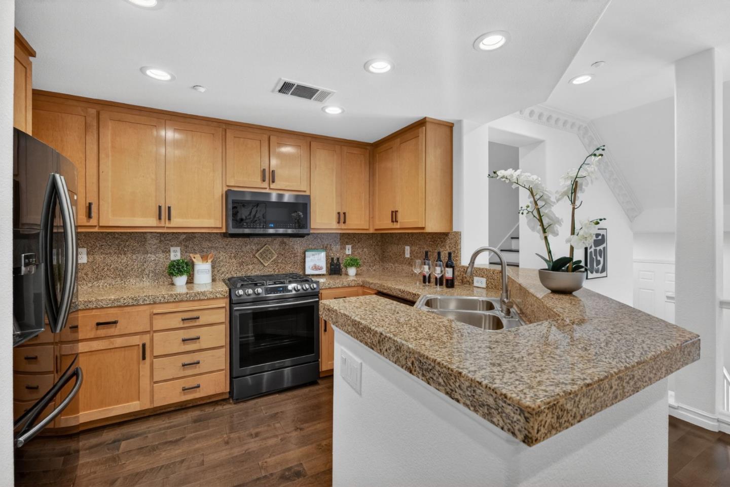 Photo #12: ML82049806 Listing: Photo #12