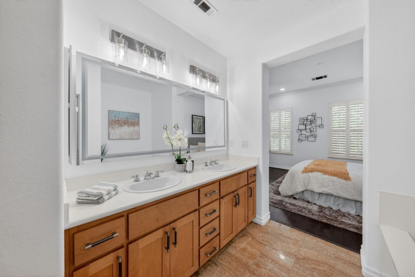 Photo #16: ML82049806 Listing: Photo #16