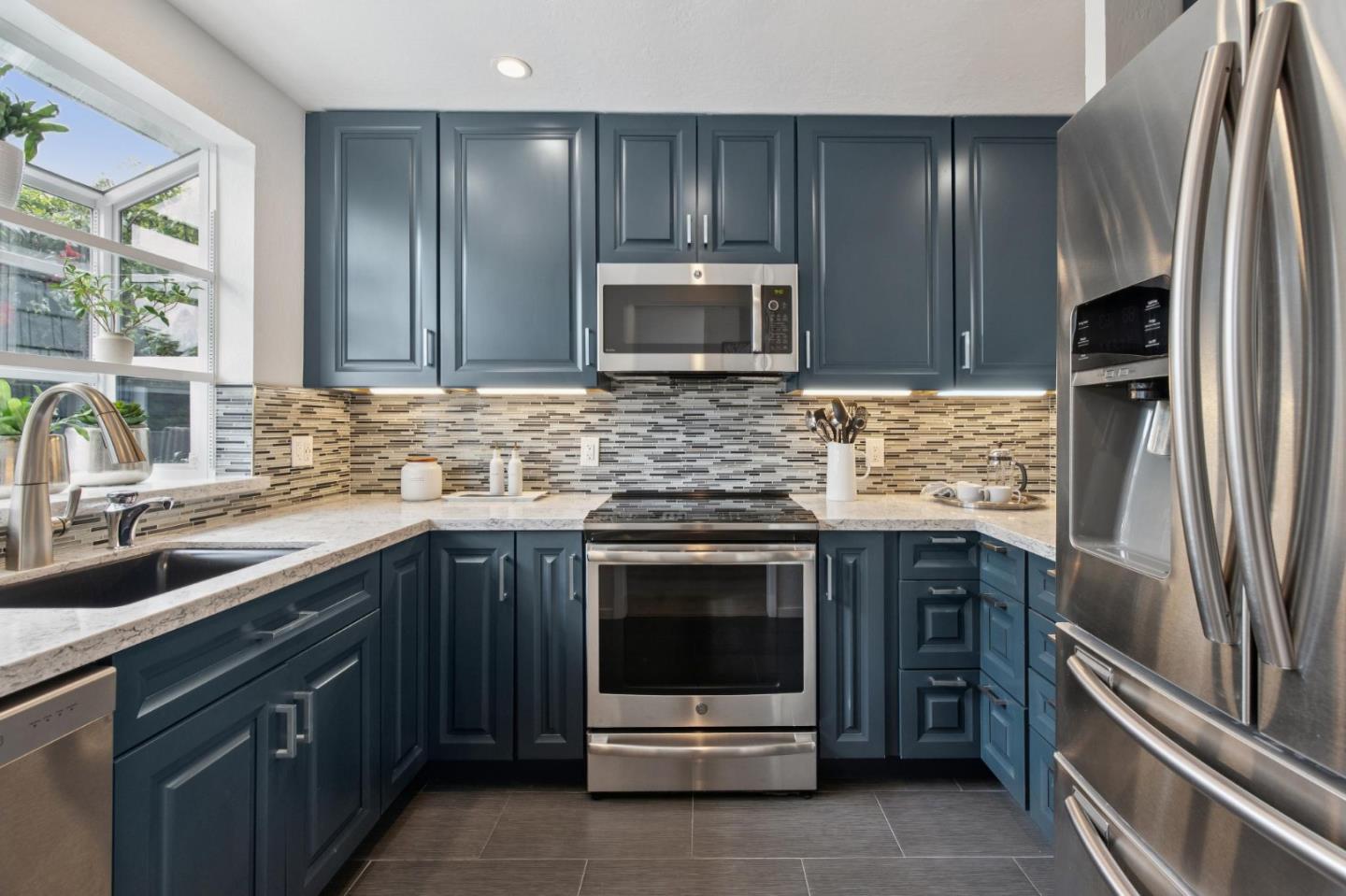 Photo #12: ML82049830 Listing: Photo #12