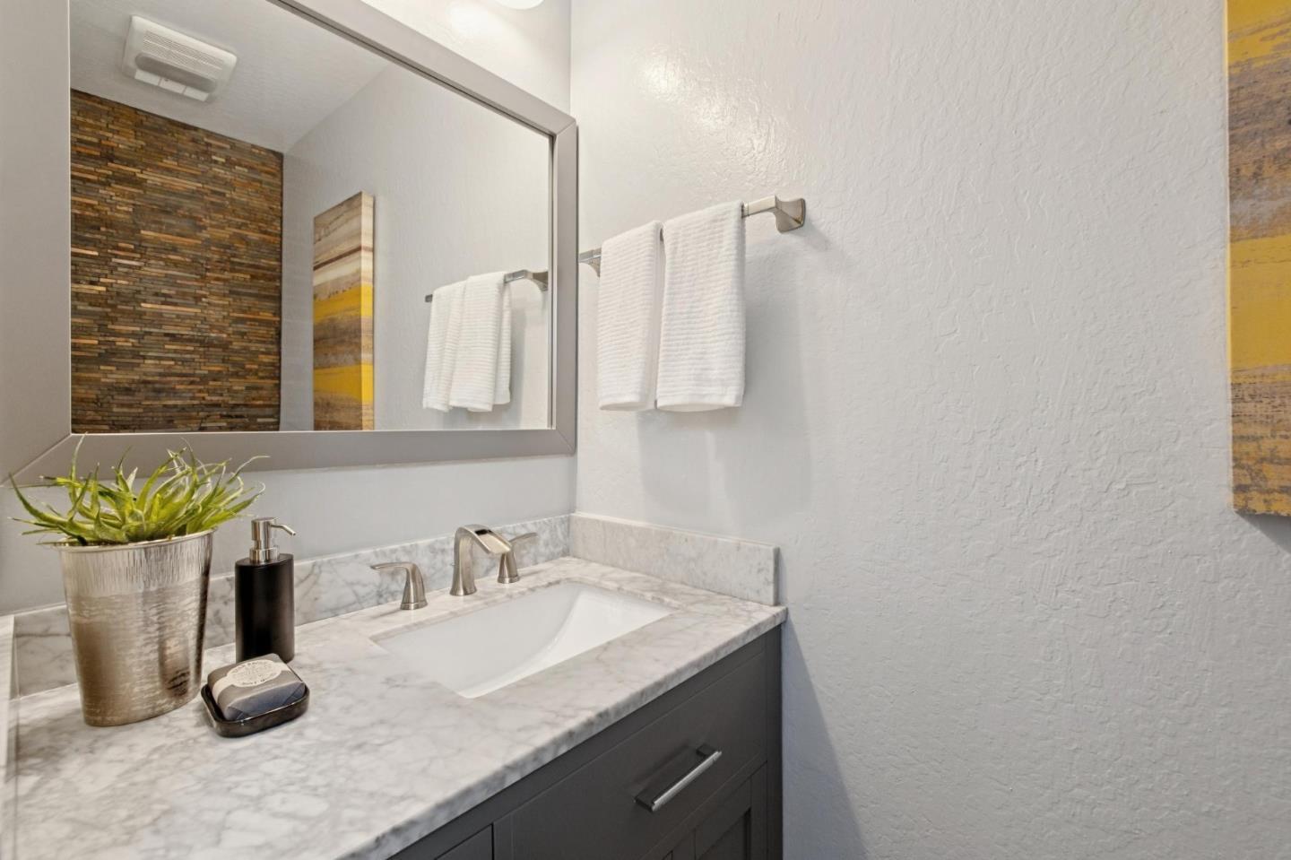 Photo #18: ML82049830 Listing: Photo #18