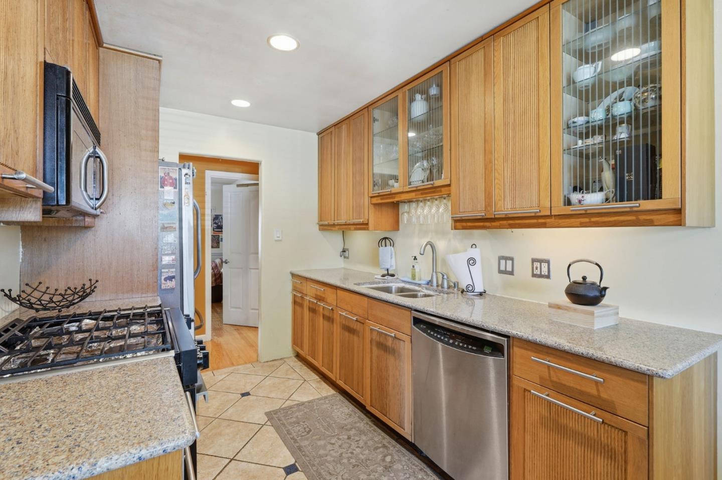2115 Teakwood St, Solano County, CA 94591 photo 11