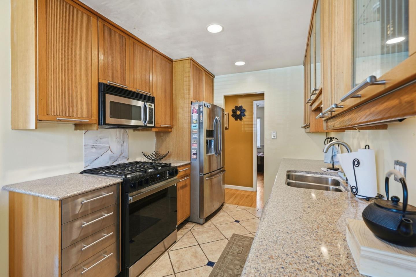 2115 Teakwood St, Solano County, CA 94591 photo 12