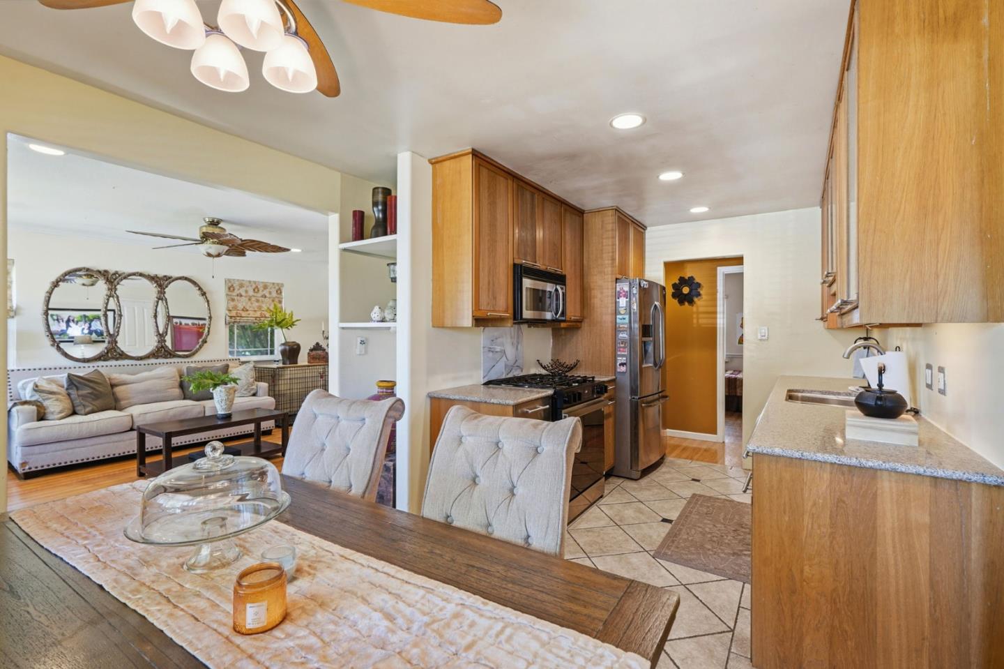 2115 Teakwood St, Solano County, CA 94591 photo 16