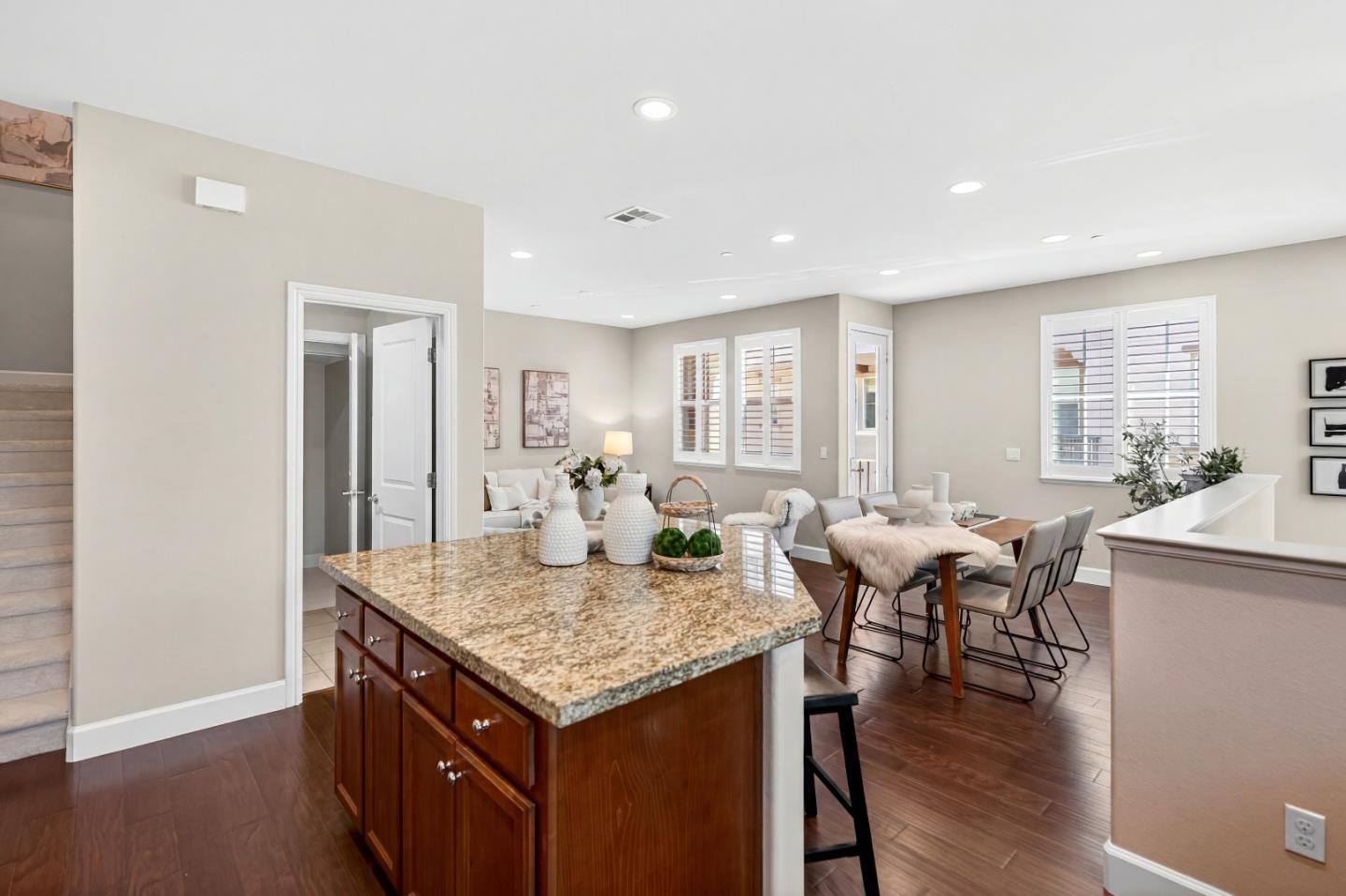 Photo #14: ML82049868 Listing: Photo #14