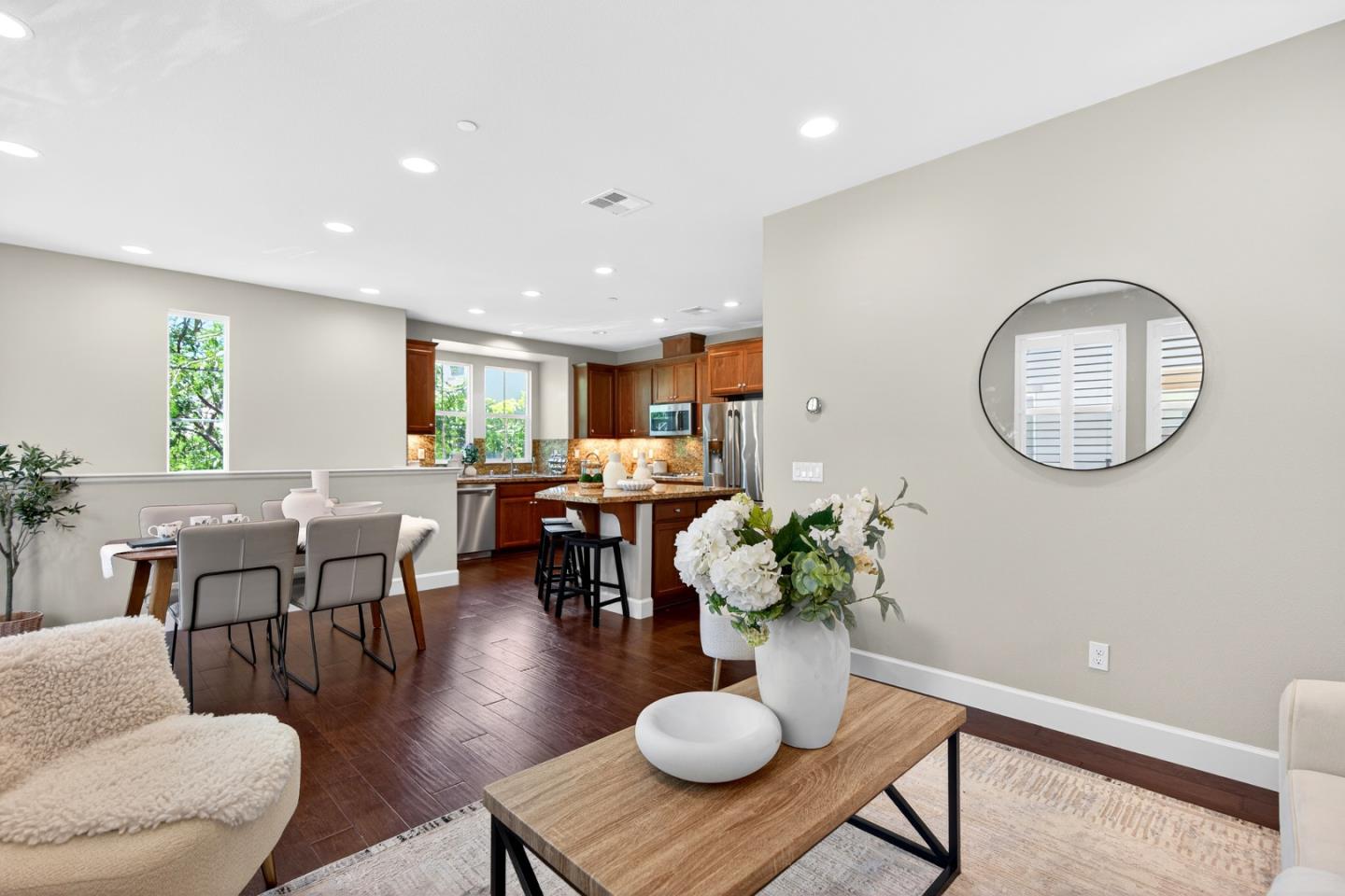 Photo #8: ML82049868 Listing: Photo #8