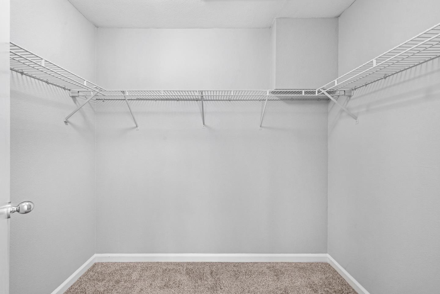 Photo #8: ML82049876 Listing: Photo #8