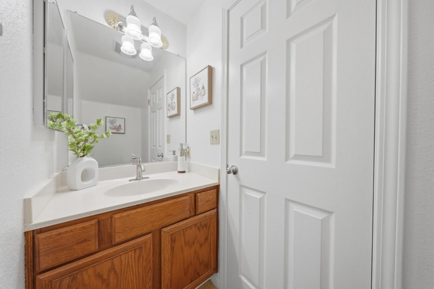 Photo #32: ML82049887 Listing: Photo #32