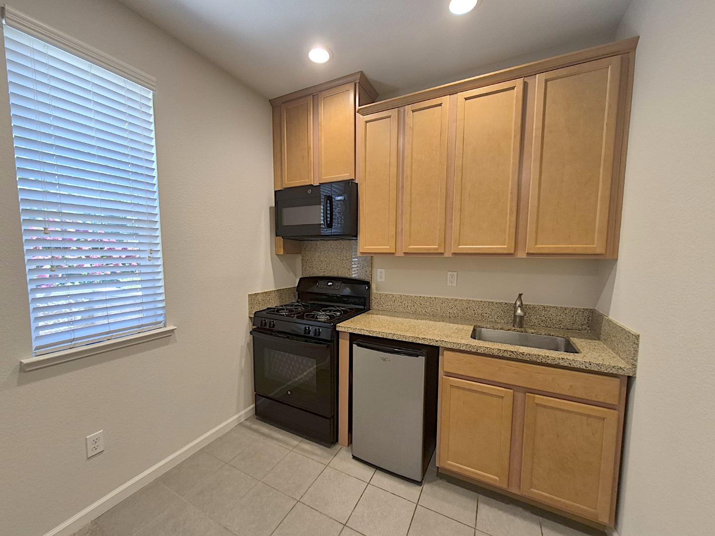 Photo #8: ML82049888 Listing: Photo #8
