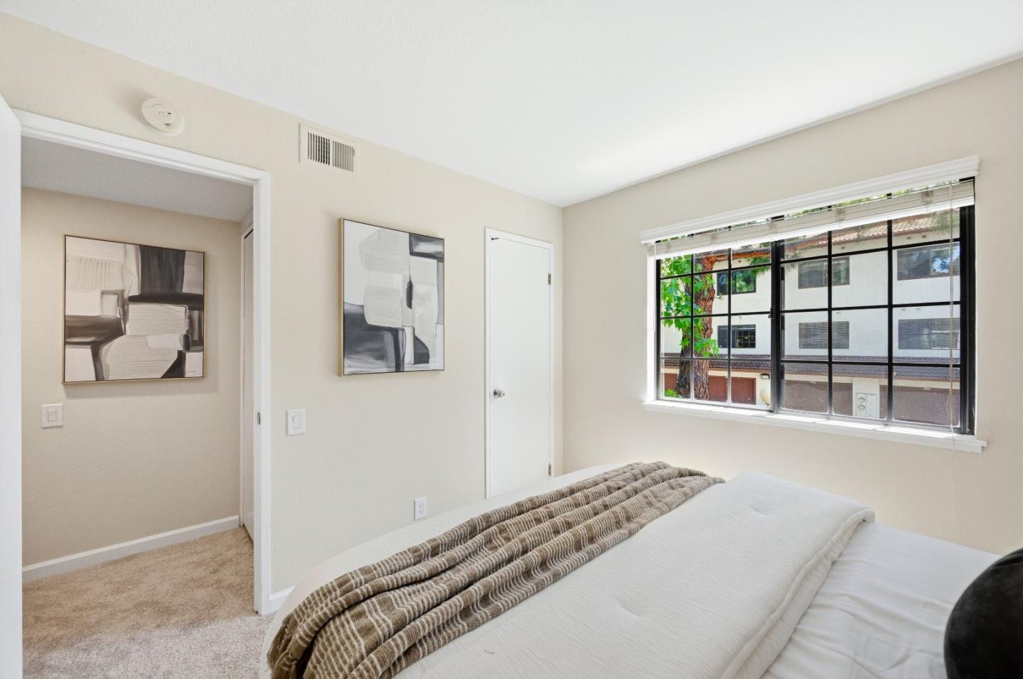 Photo #15: ML82049895 Listing: Photo #15