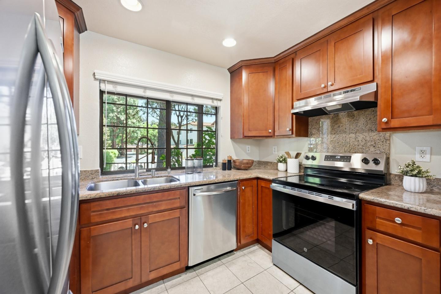 Photo #9: ML82049895 Listing: Photo #9