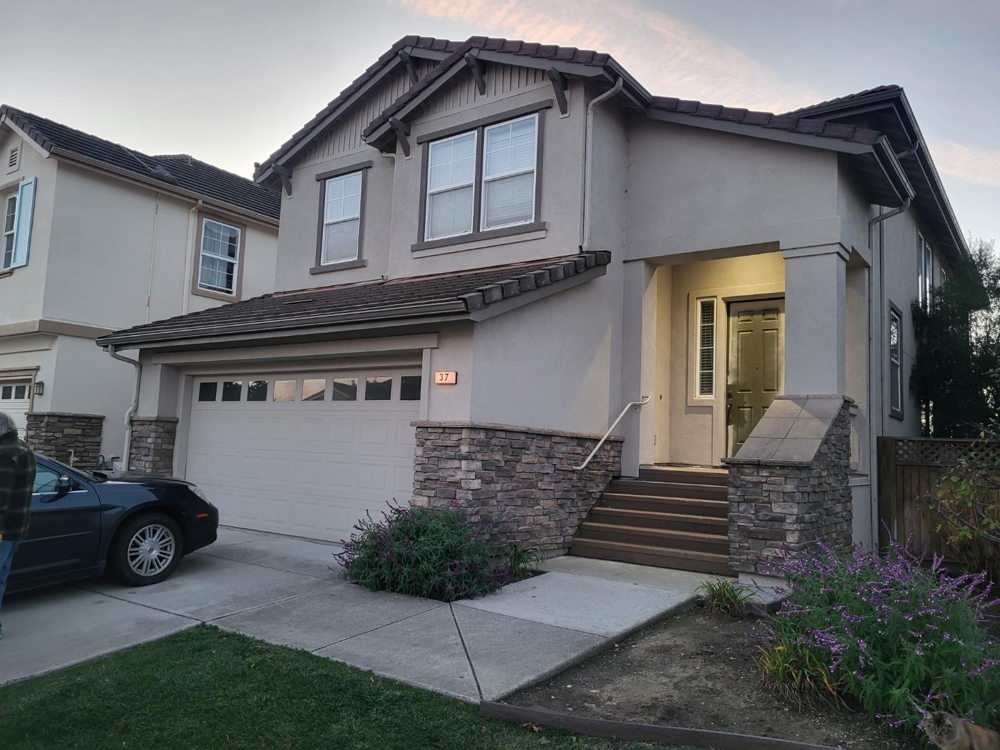 Front Image Thumbnail for ML82049921