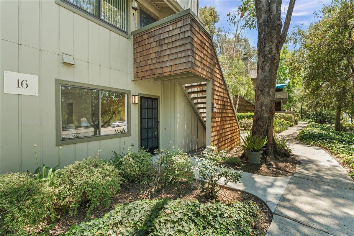Photo #5: ML82049939 Listing: Photo #5