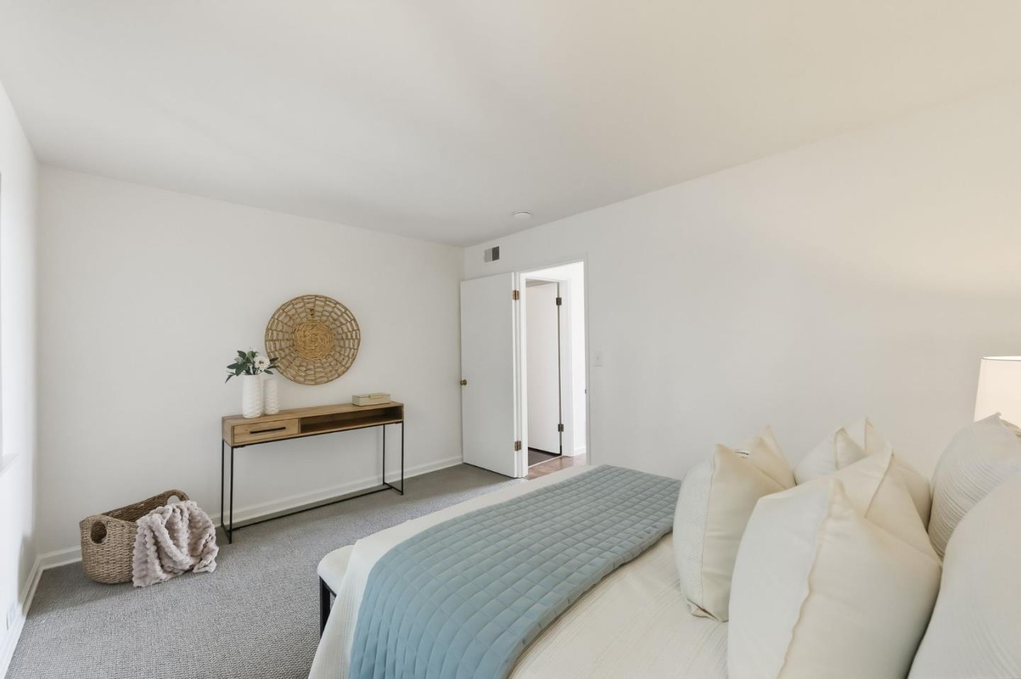 Photo #15: ML82049947 Listing: Photo #15