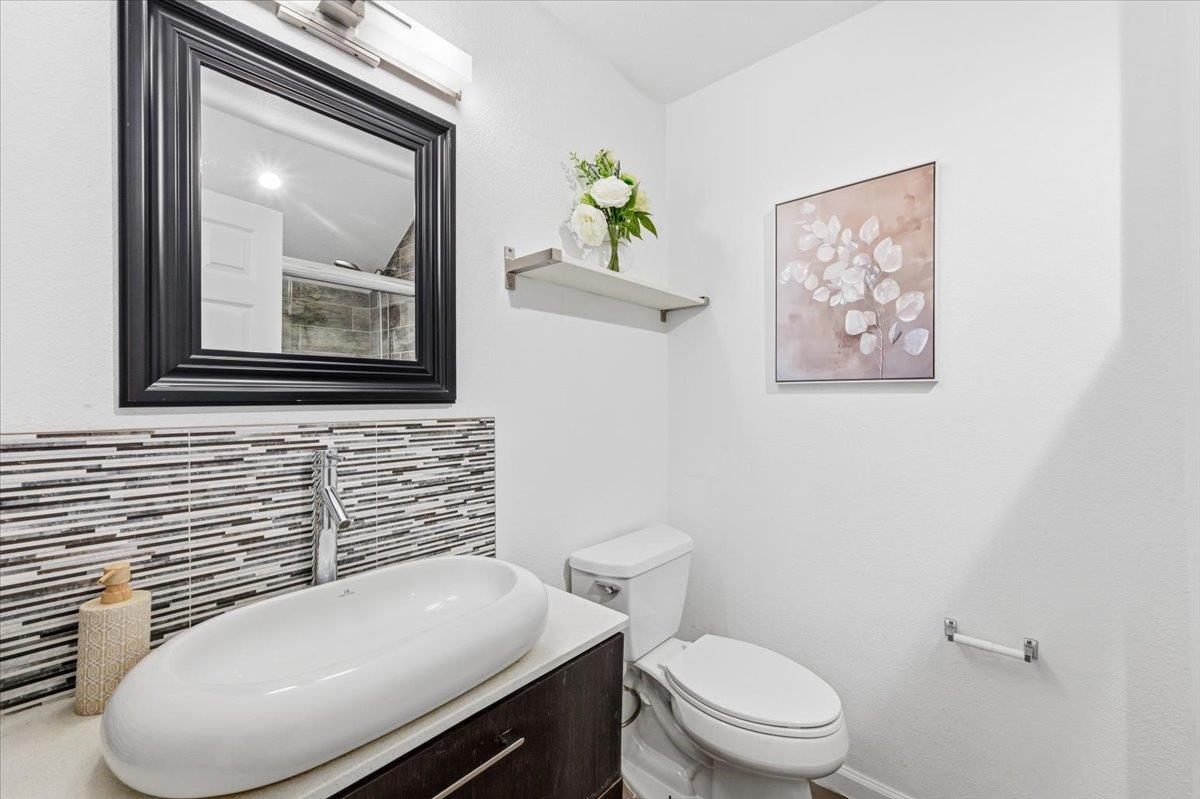 Photo #23: ML82049952 Listing: Photo #23