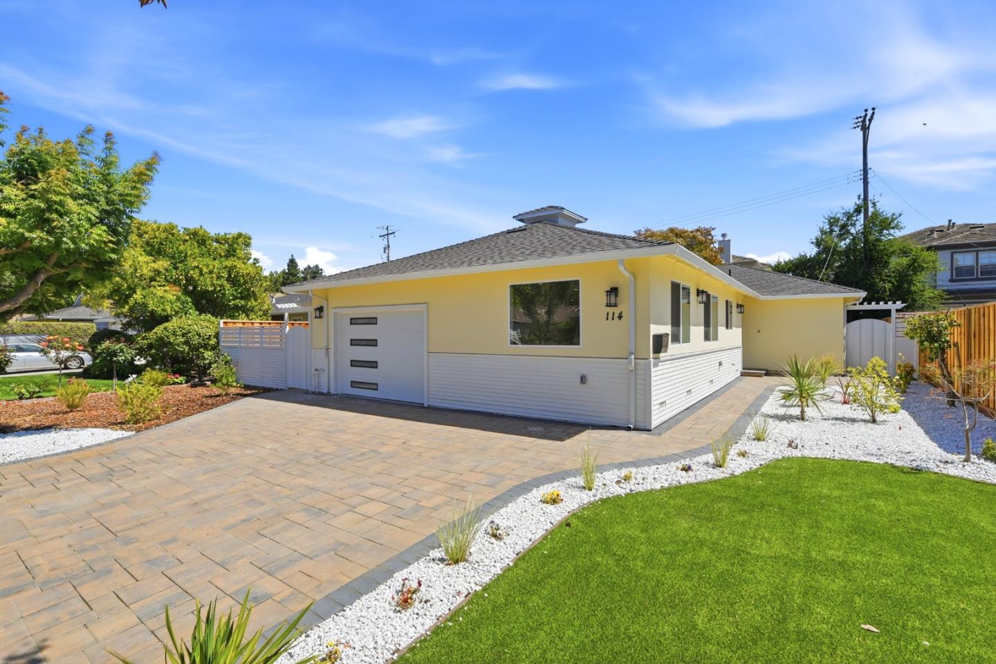 Front Image Thumbnail for ML82049957