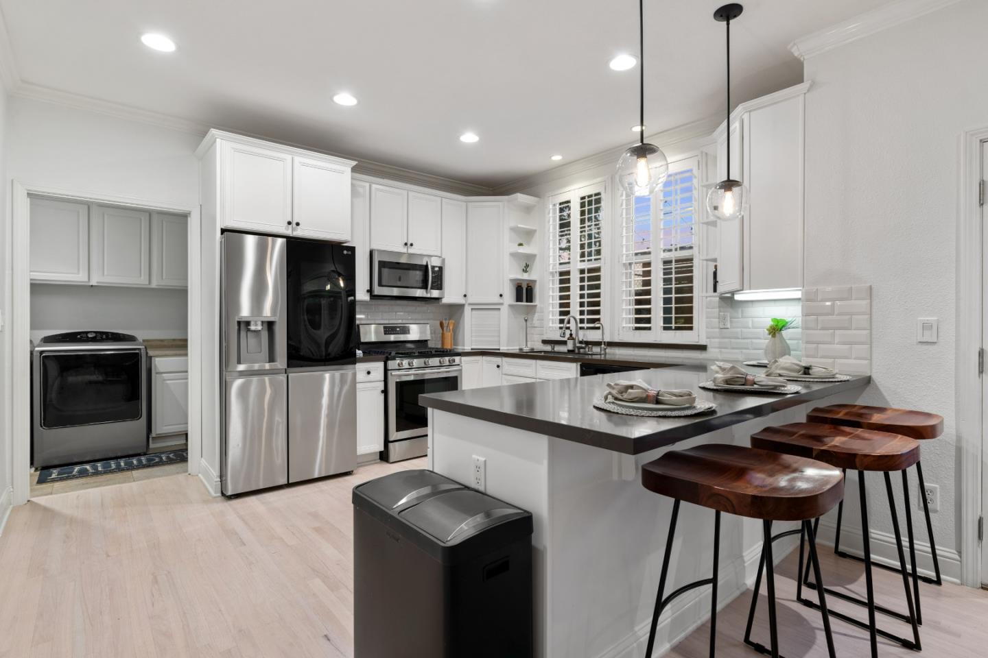 Photo #5: ML82049982 Listing: Photo #5