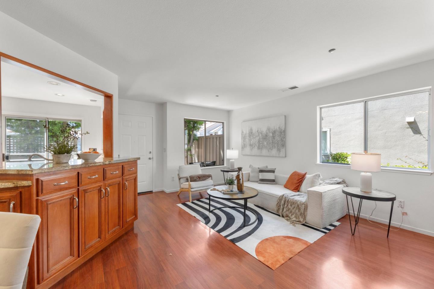 Photo #10: ML82049986 Listing: Photo #10