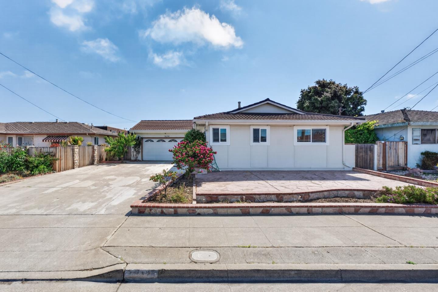 SAN LEANDRO