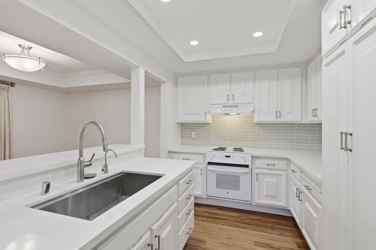Photo #7: ML82050035 Listing: Photo #7