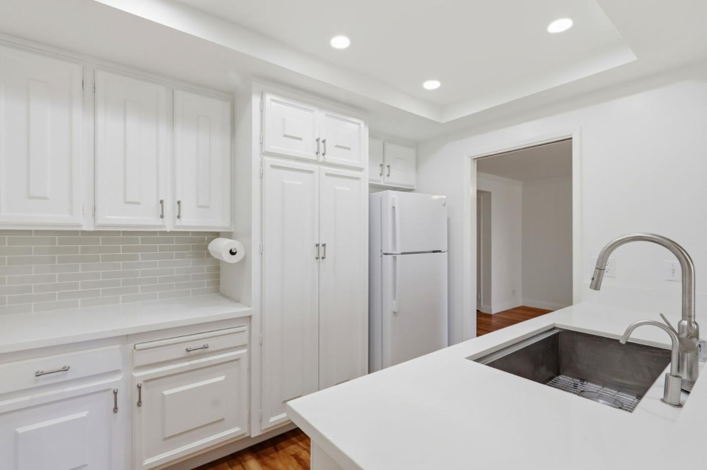 Photo #9: ML82050035 Listing: Photo #9