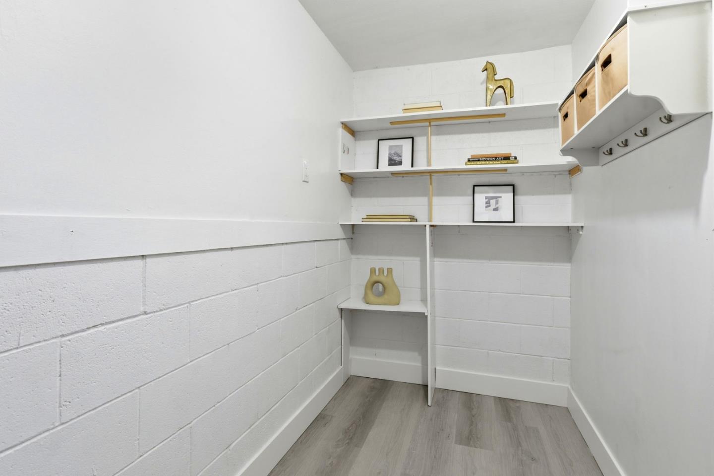Photo #27: ML82050037 Listing: Photo #27