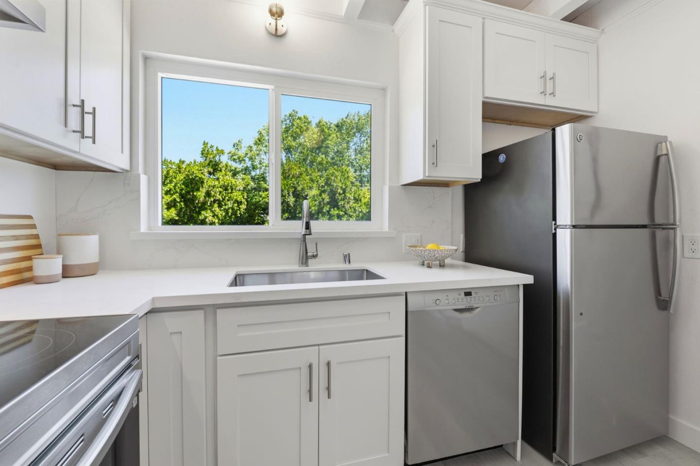 Photo #5: ML82050037 Listing: Photo #5