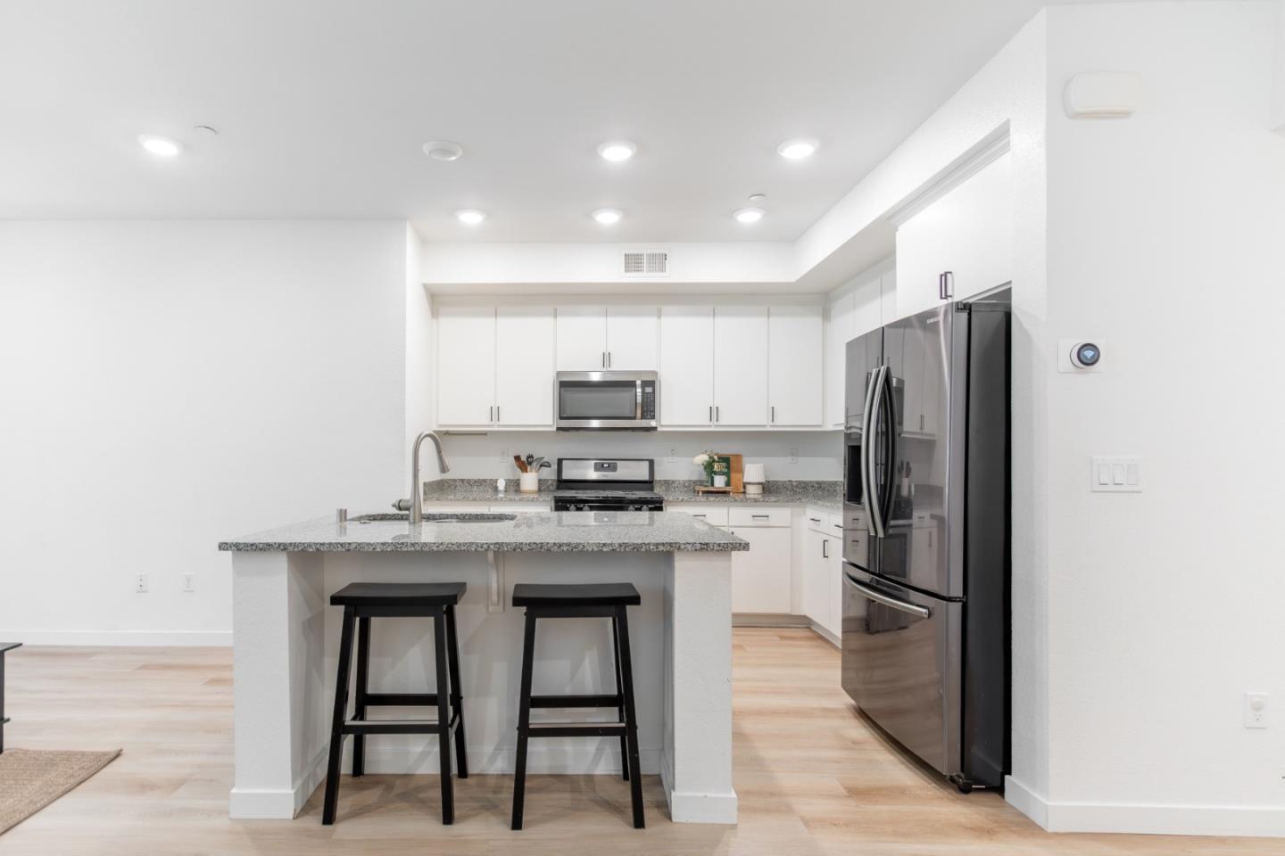 Photo #11: ML82050038 Listing: Photo #11