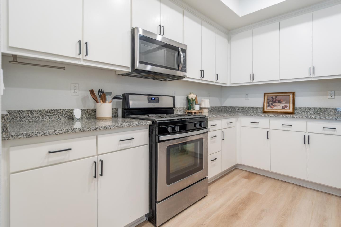 Photo #12: ML82050038 Listing: Photo #12