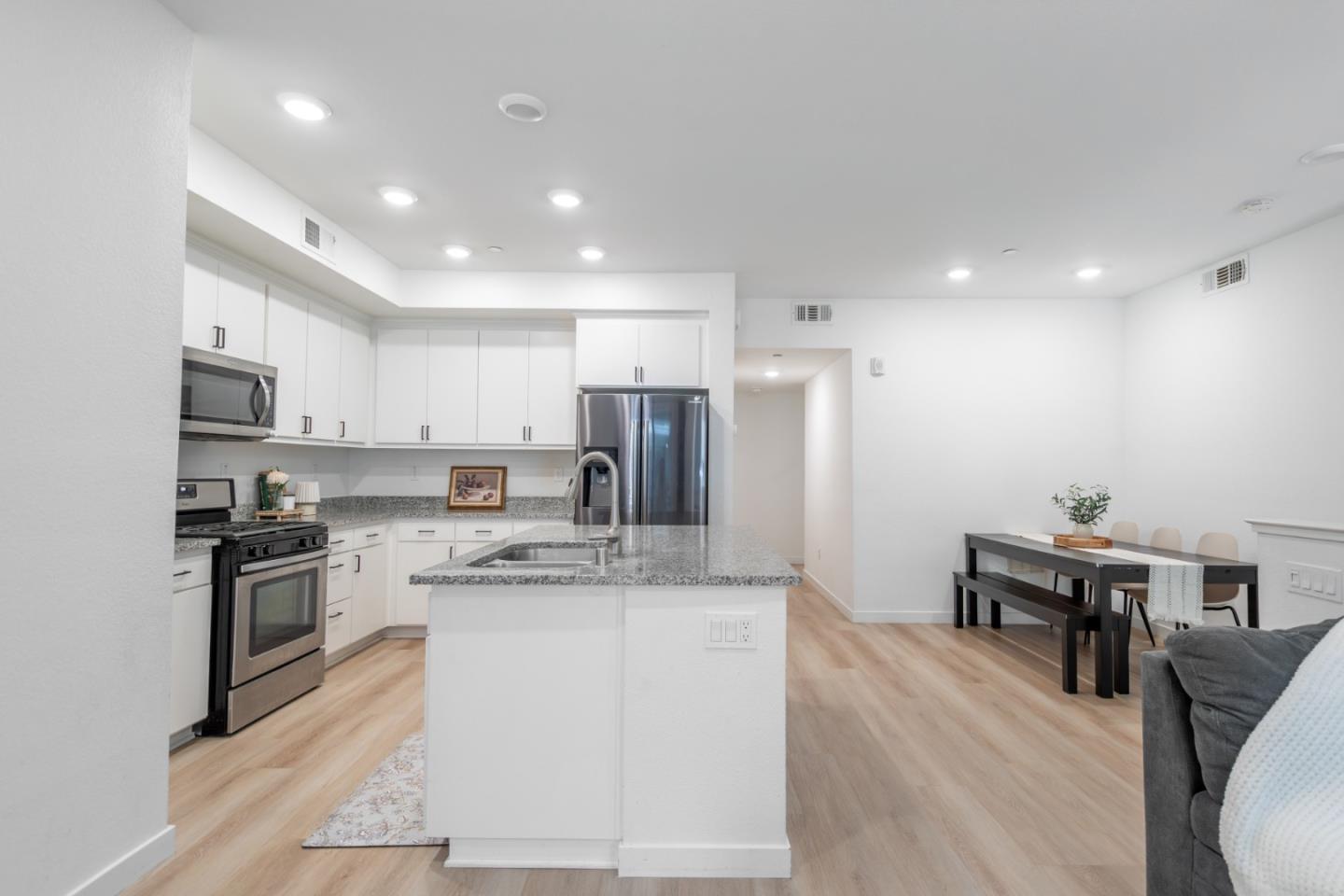 Photo #7: ML82050038 Listing: Photo #7