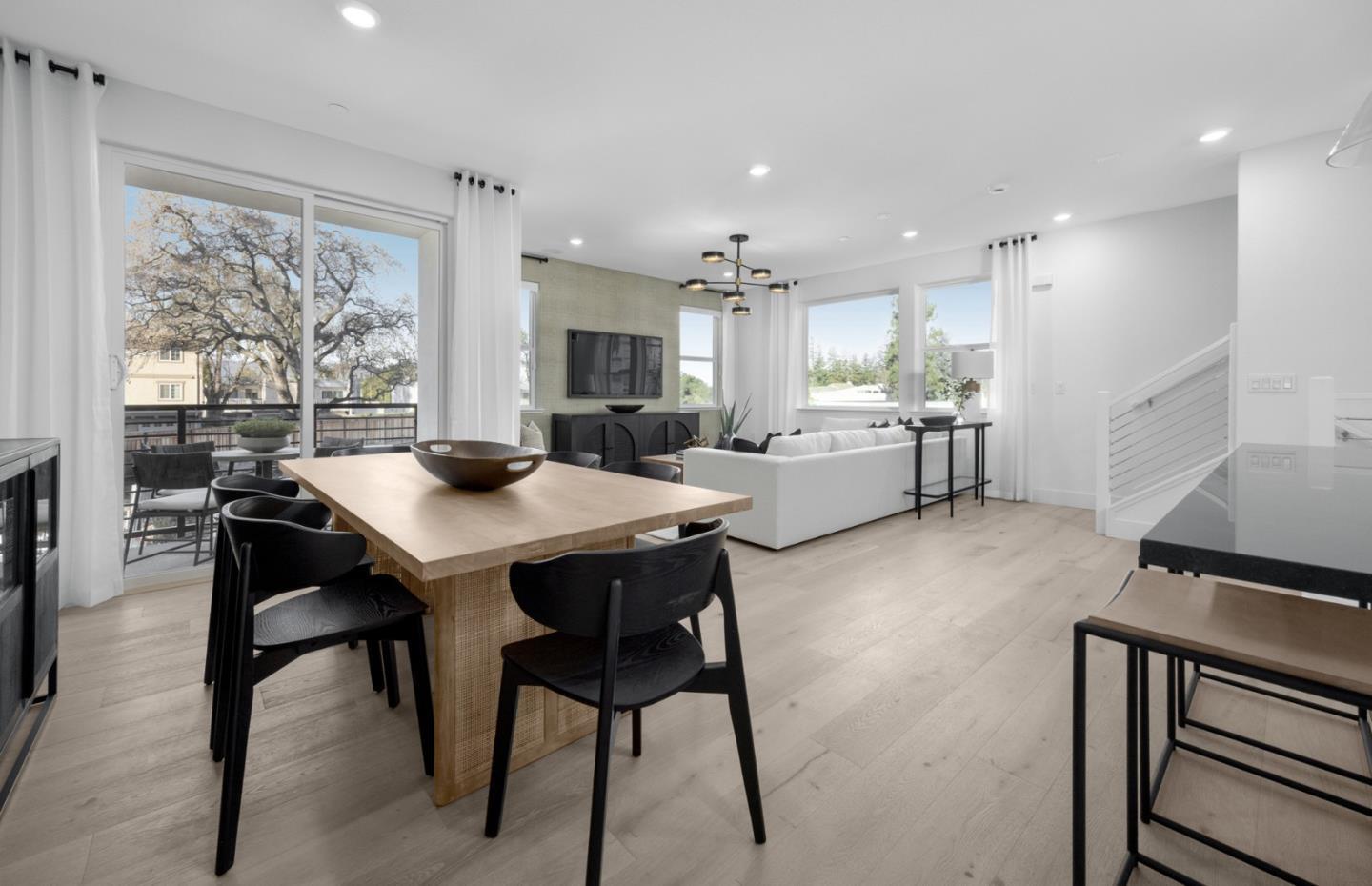 Photo #11: ML82050091 Listing: Photo #11