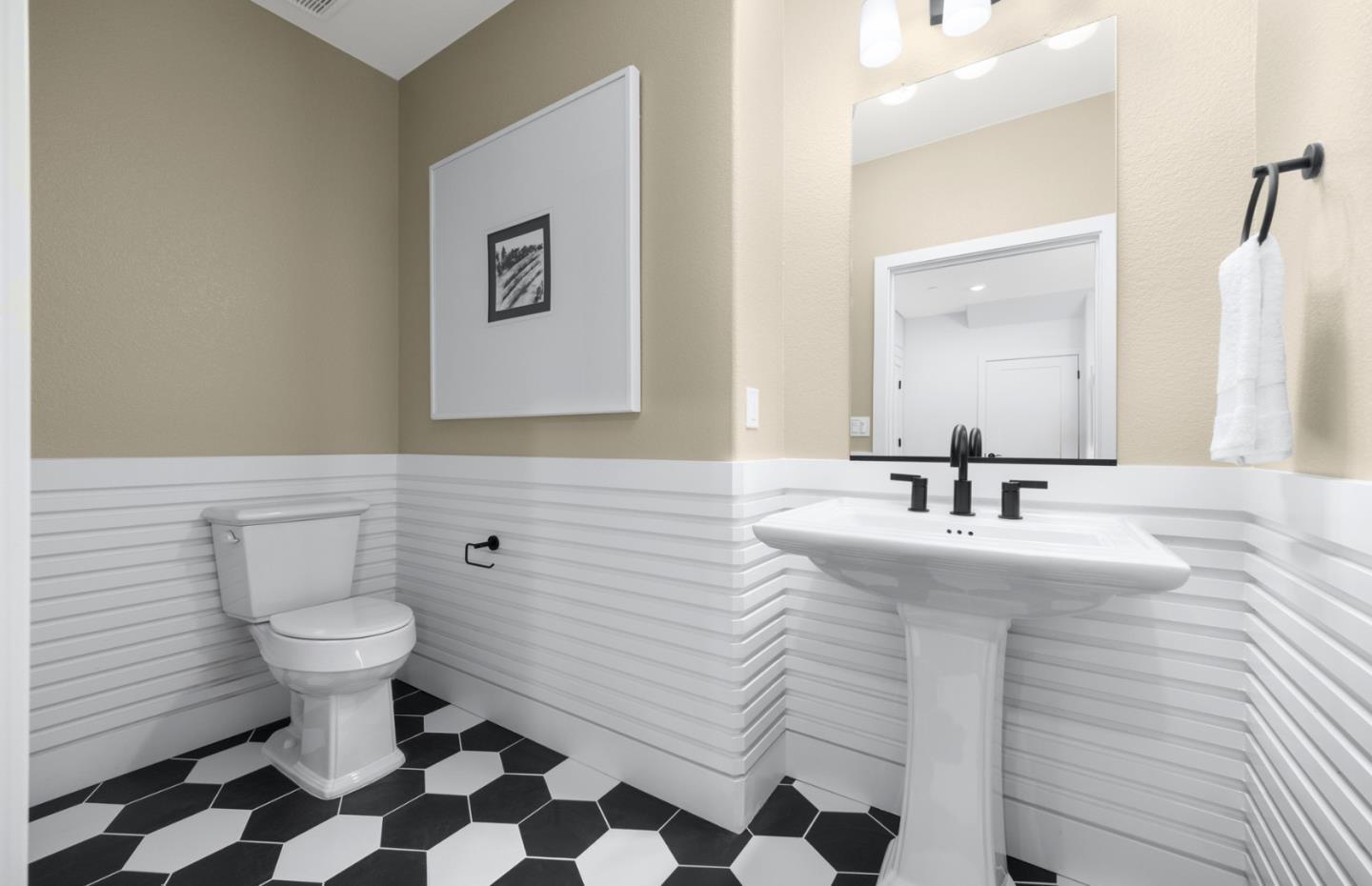 Photo #13: ML82050091 Listing: Photo #13