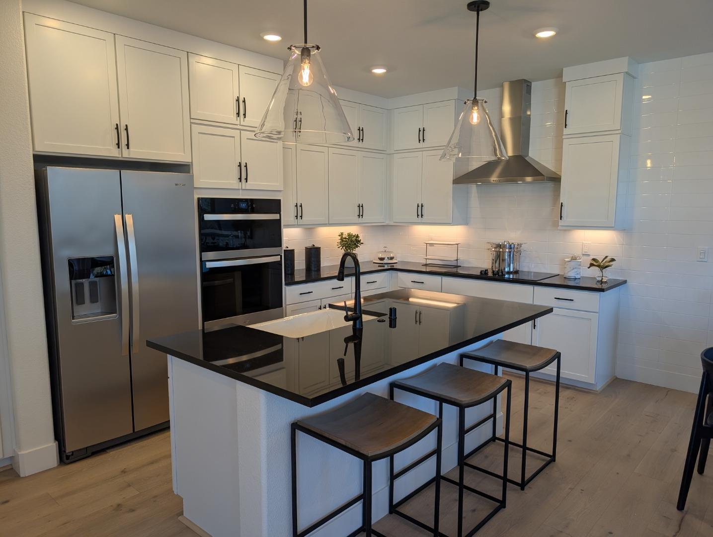Photo #27: ML82050091 Listing: Photo #27