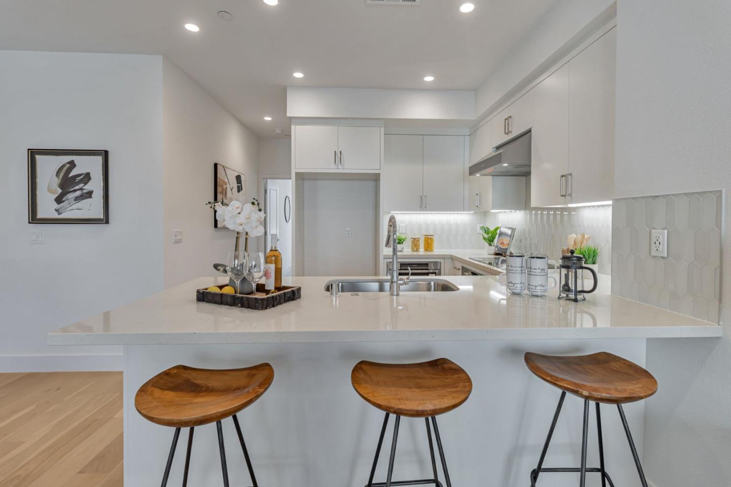 Photo #10: ML82050129 Listing: Photo #10