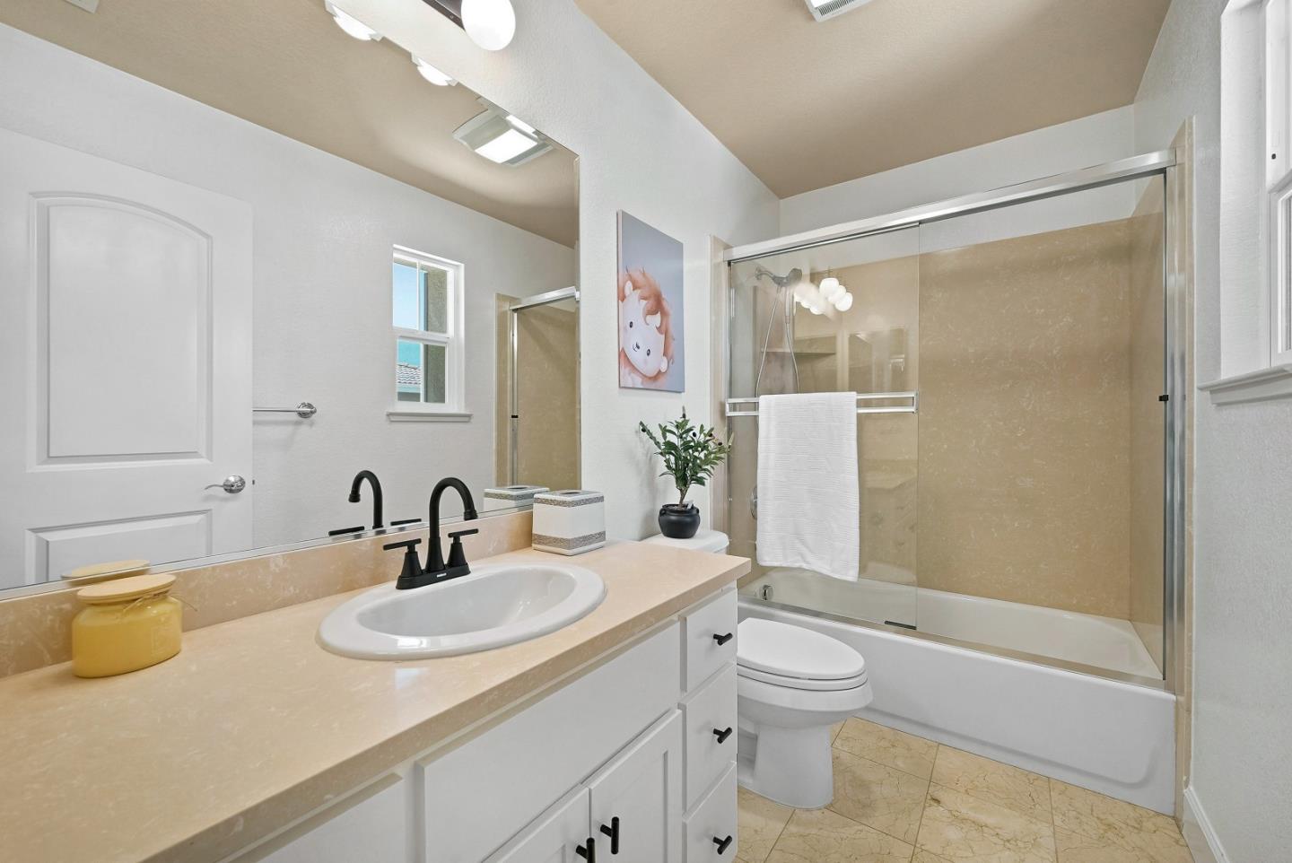 Photo #19: ML82050170 Listing: Photo #19