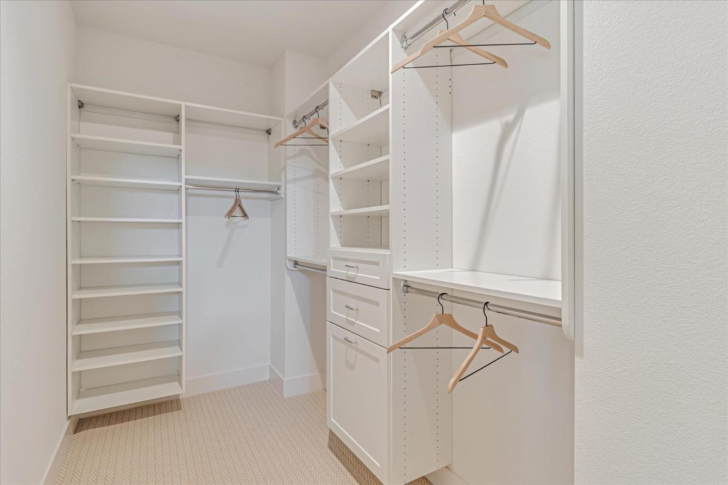 Photo #27: ML82050210 Listing: Photo #27