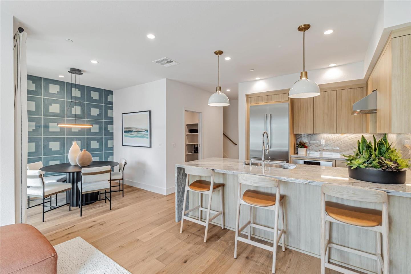 Photo #9: ML82050210 Listing: Photo #9