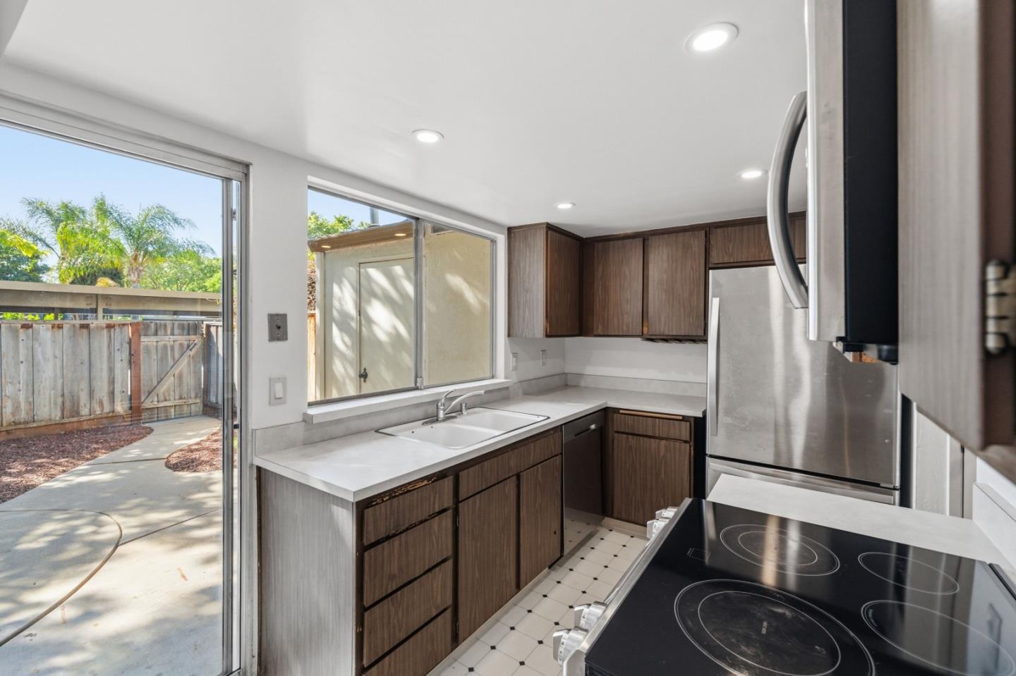 Photo #12: ML82050243 Listing: Photo #12