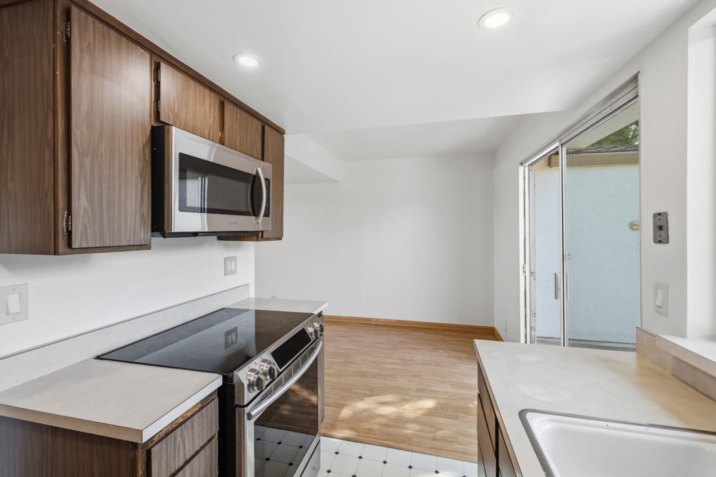 Photo #14: ML82050243 Listing: Photo #14