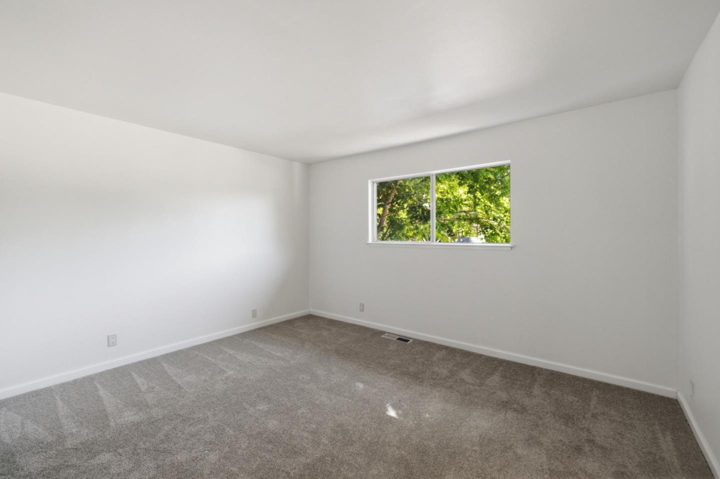 Photo #20: ML82050243 Listing: Photo #20