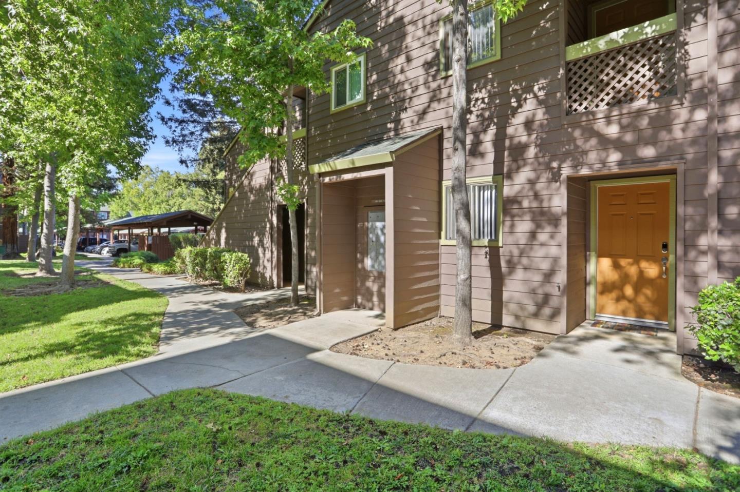 Photo #4: ML82050264 Listing: Photo #4