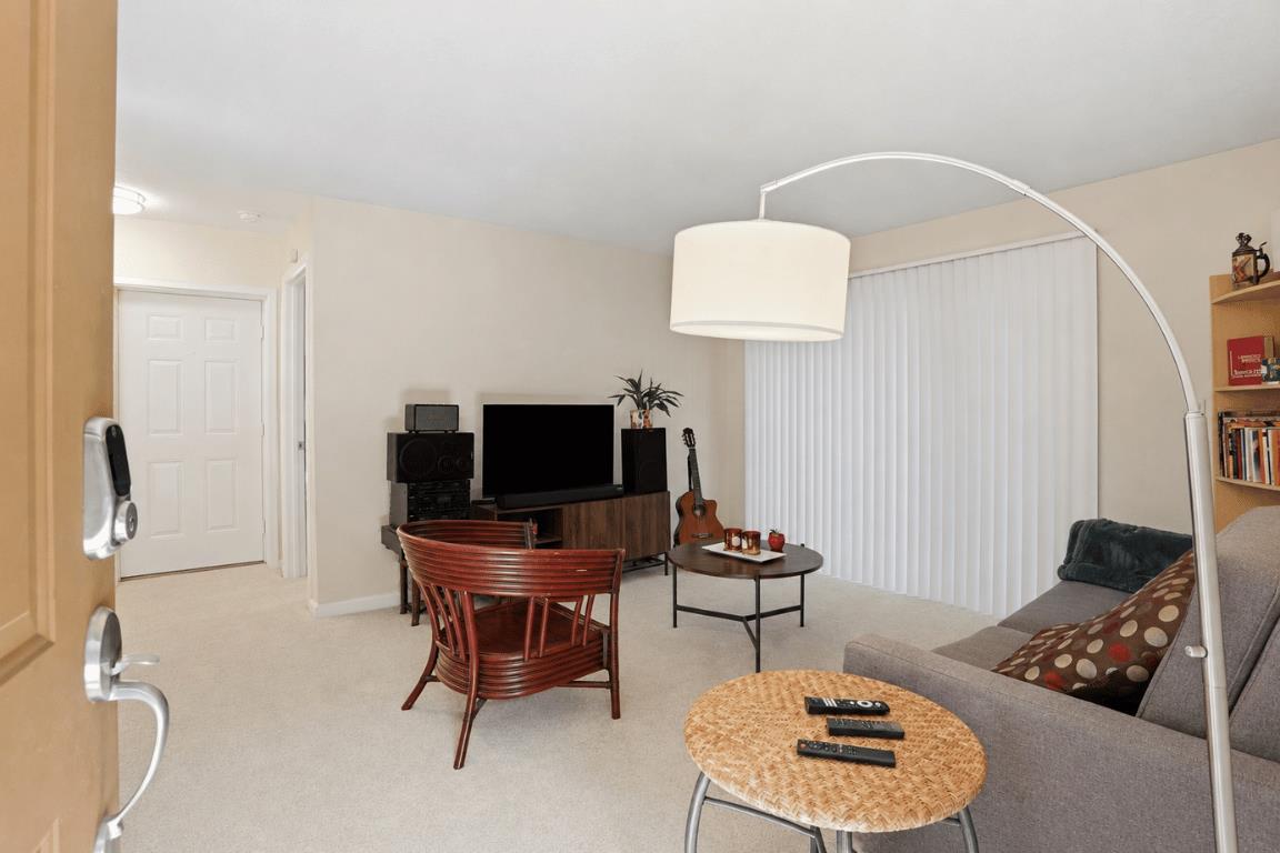 Photo #5: ML82050264 Listing: Photo #5