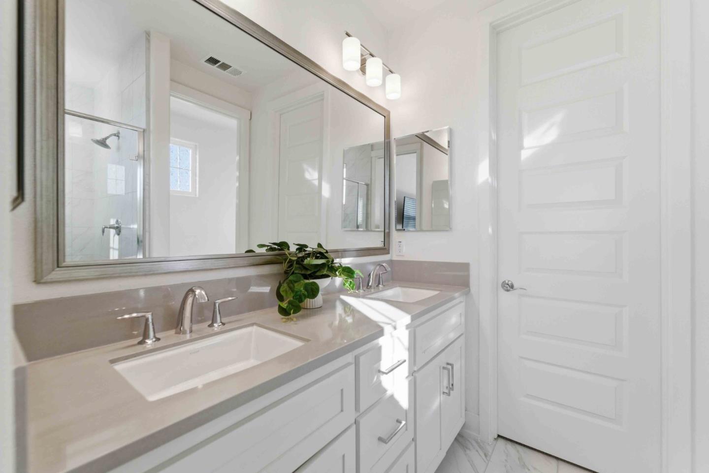 Photo #25: ML82050273 Listing: Photo #25