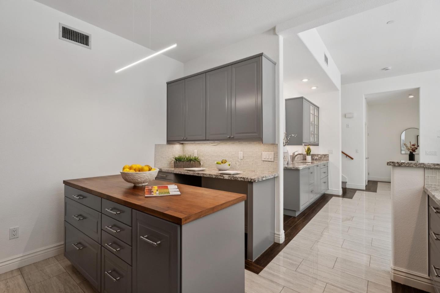 Photo #13: ML82050289 Listing: Photo #13