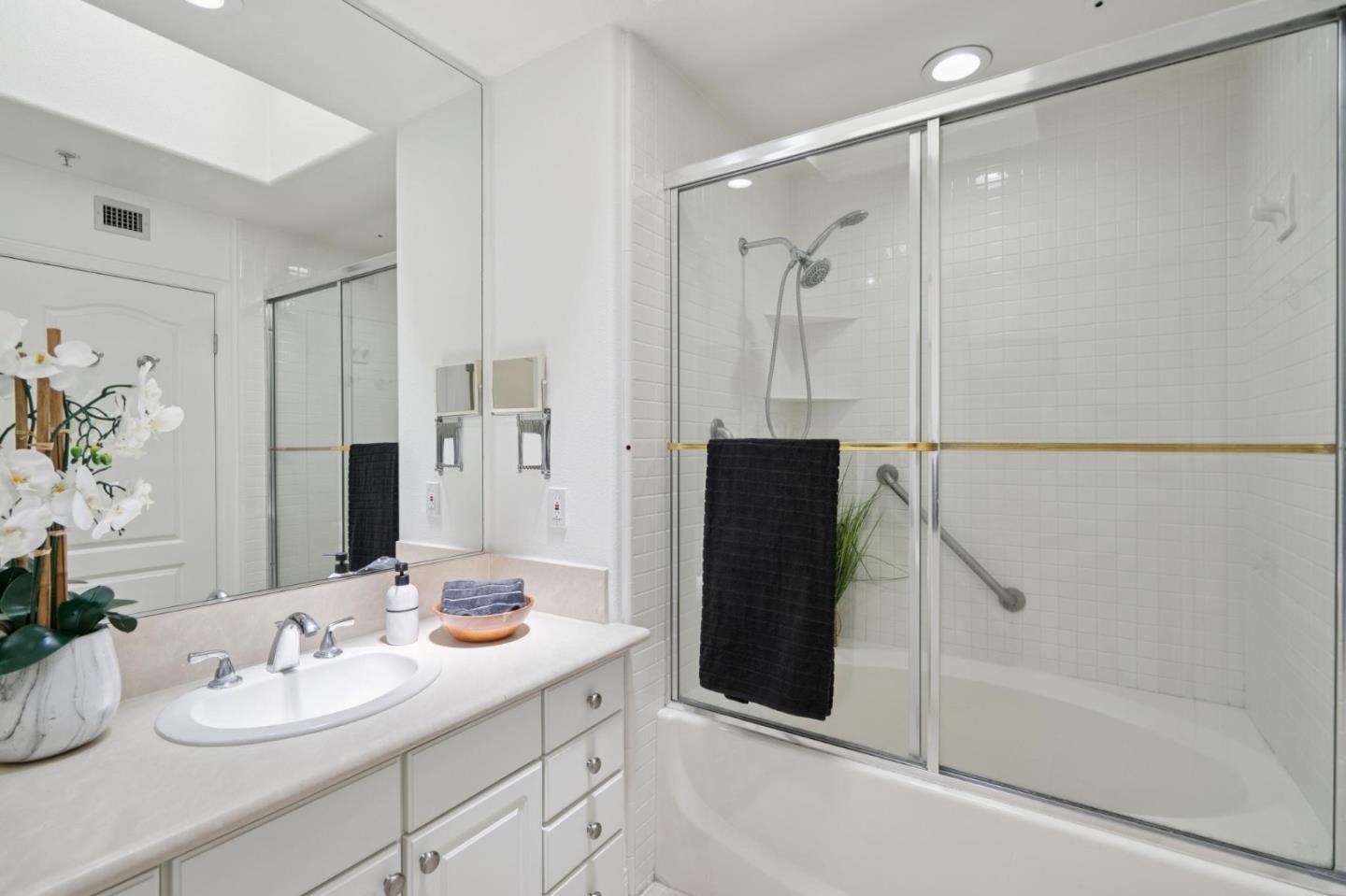 Photo #30: ML82050289 Listing: Photo #30