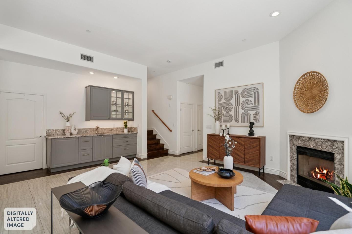 Photo #8: ML82050289 Listing: Photo #8