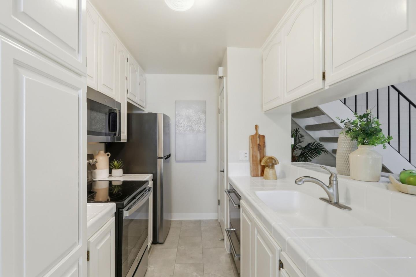 Photo #10: ML82050301 Listing: Photo #10
