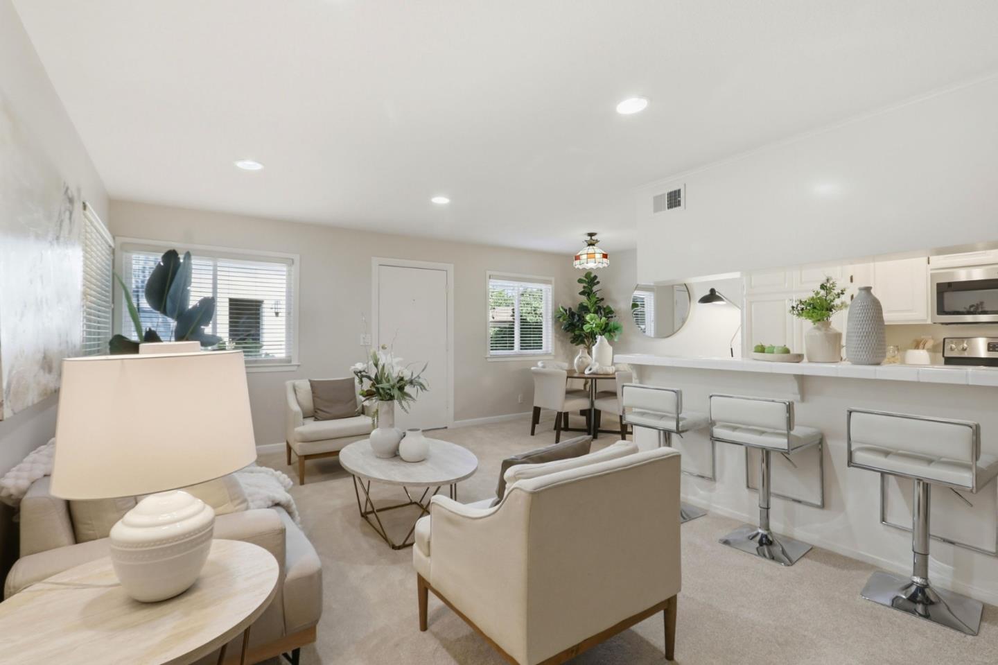 Photo #6: ML82050301 Listing: Photo #6