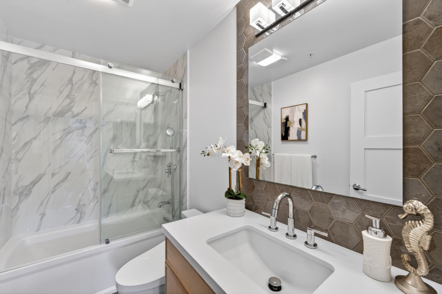 Photo #20: ML82050327 Listing: Photo #20