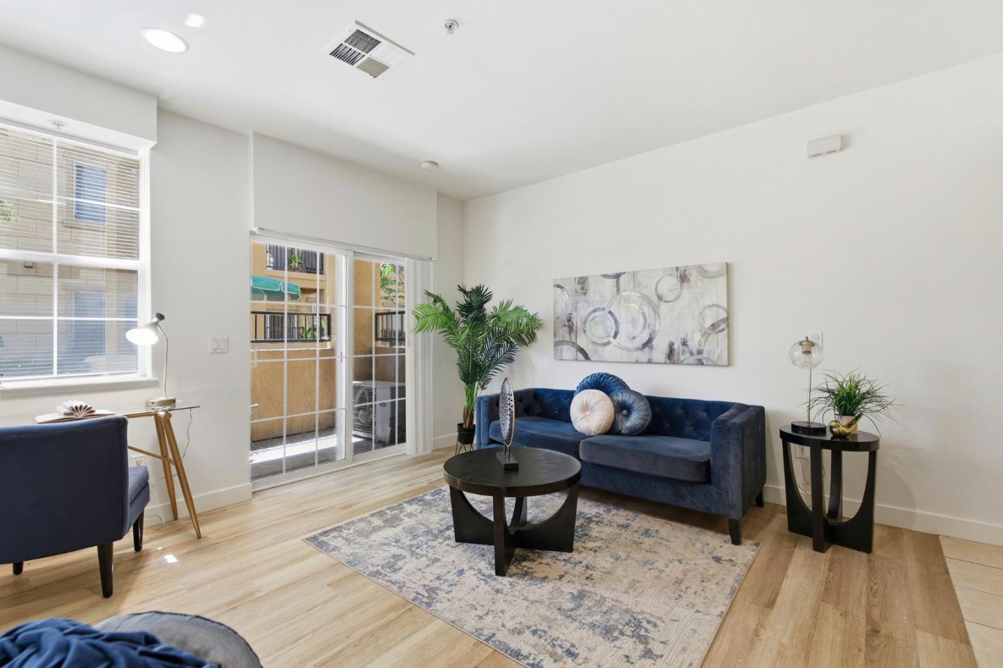 Photo #5: ML82050328 Listing: Photo #5
