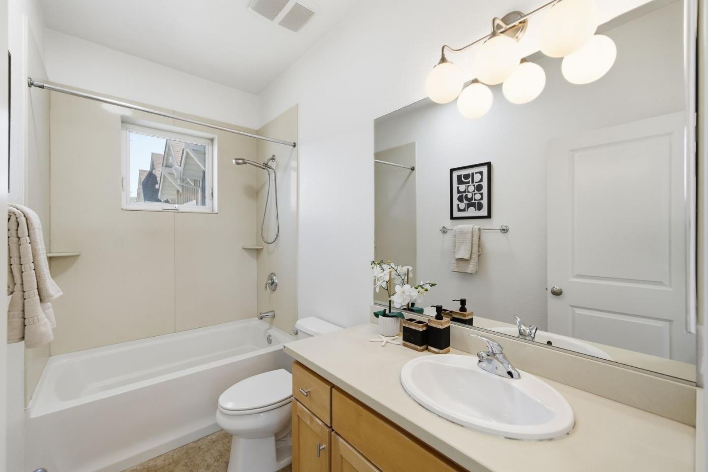 Photo #17: ML82050337 Listing: Photo #17
